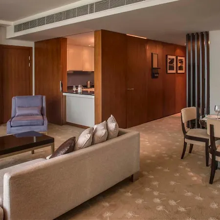 Intercontinental Residence Suites Dubai Festival City By Ihg Exterior photo